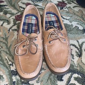 women’s sperrys